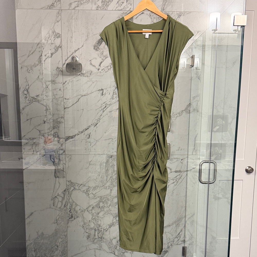 Chic Olive Green Gathered Midi Dress